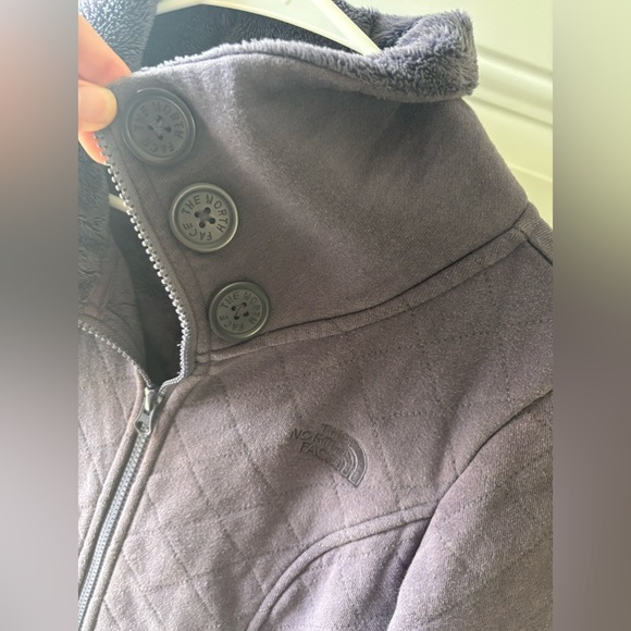 The North Face Caroluna quilted fleece jacket purple long coat zip up size small - Picture 3 of 7